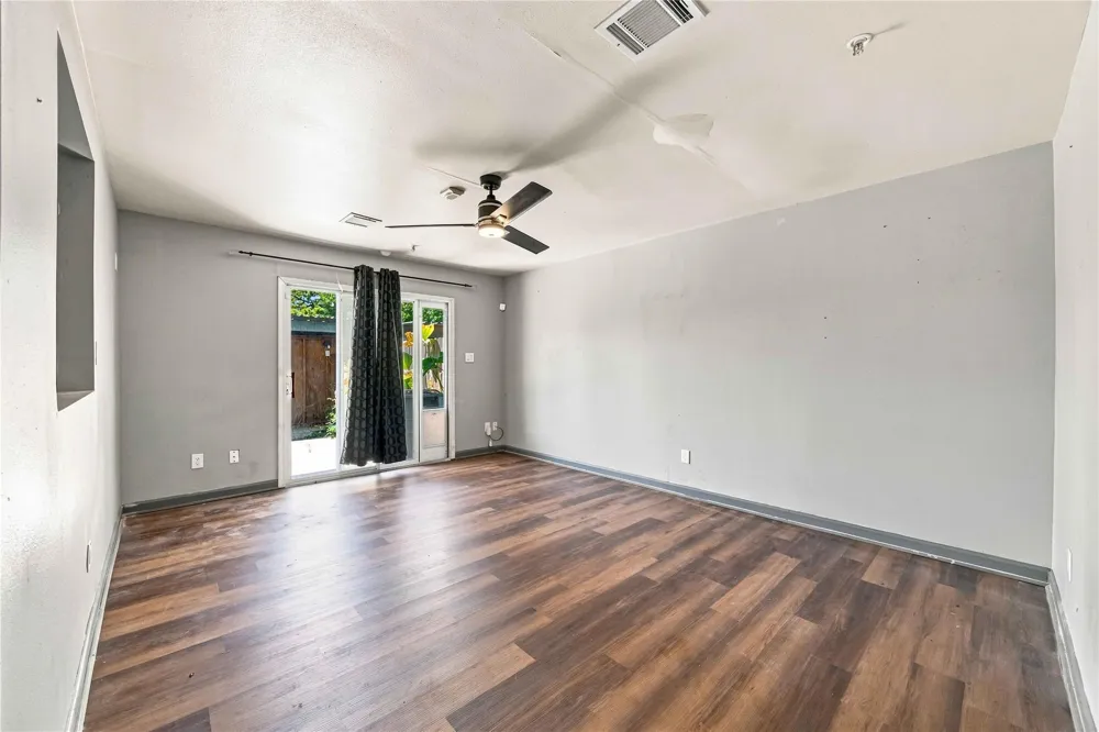 1814 Country Village Boulevard #7 Humble, TX 77338