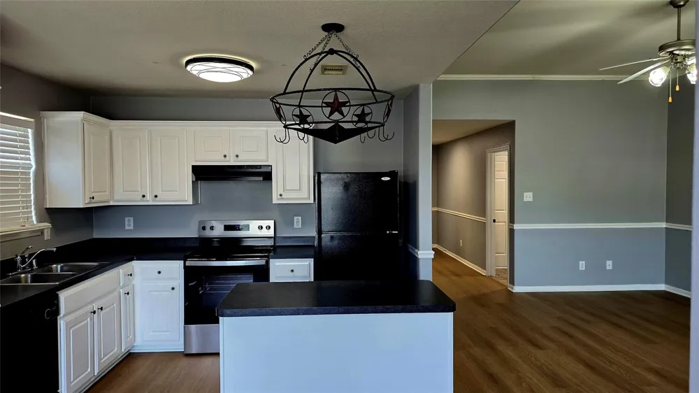 7122 Sunrise Hill Lane Richmond, TX 77469