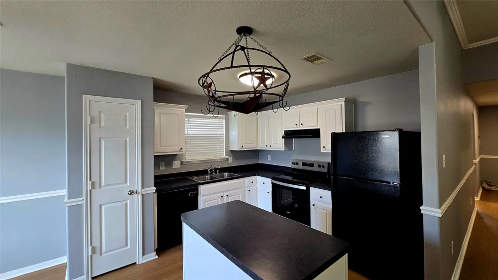 7122 Sunrise Hill Lane Richmond, TX 77469