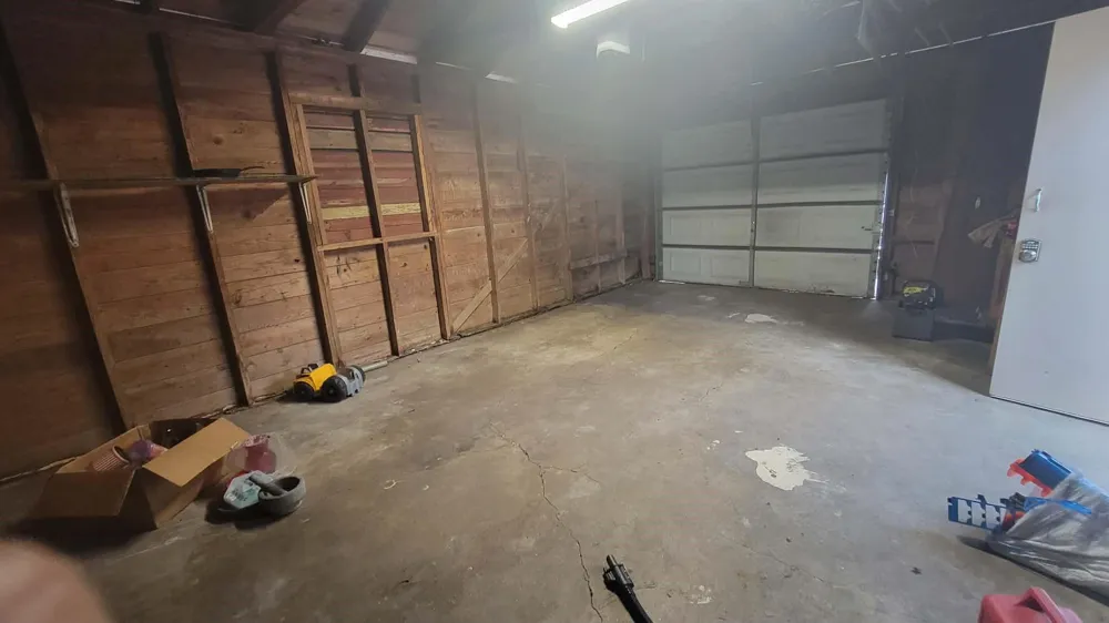 208 Battlebell Road Highlands, TX 77562