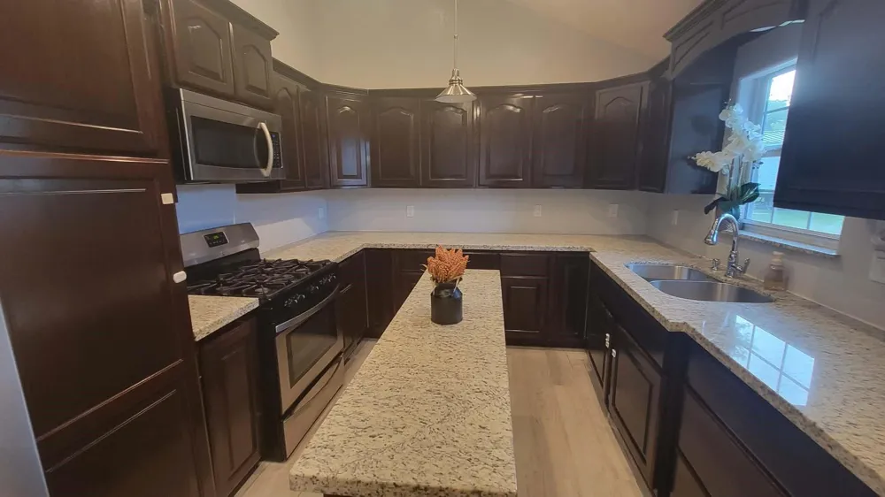 208 Battlebell Road Highlands, TX 77562