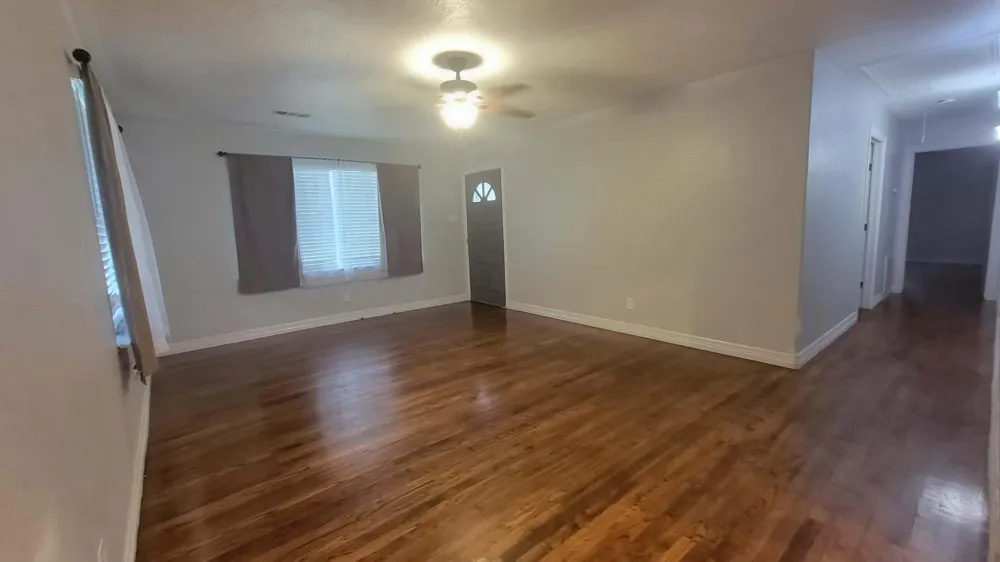 208 Battlebell Road Highlands, TX 77562