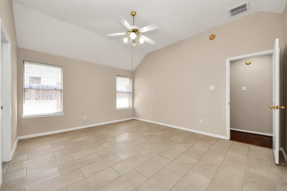 8214 Morning Dawn Drive Houston, TX 77095