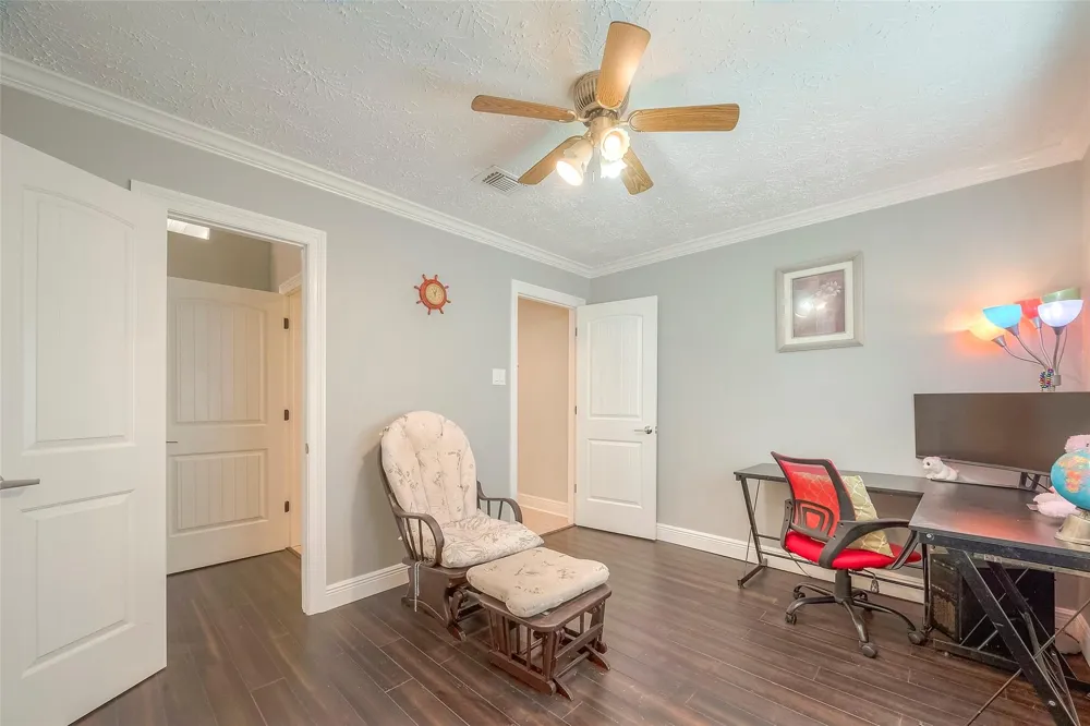 5439 Fern Park Drive Kingwood, TX 77339