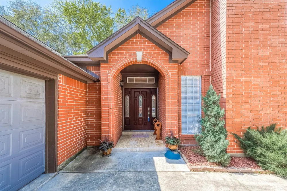 5439 Fern Park Drive Kingwood, TX 77339