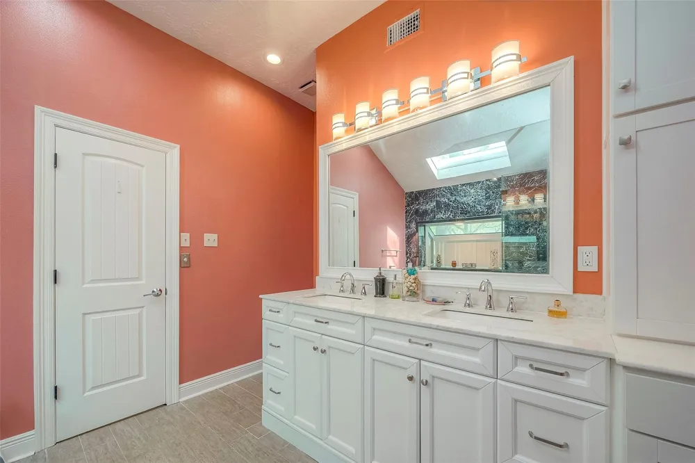 5439 Fern Park Drive Kingwood, TX 77339