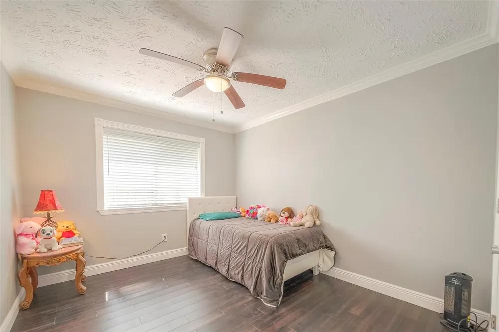 5439 Fern Park Drive Kingwood, TX 77339