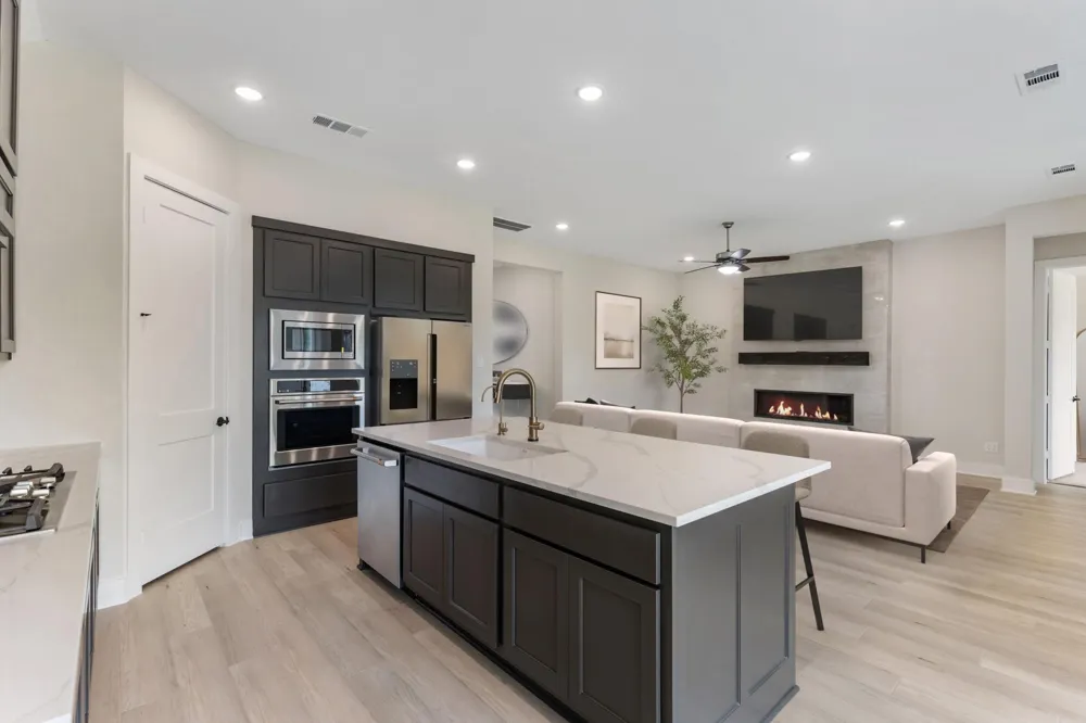 8143 Fenway Heights Dr The Woodlands, TX 77389