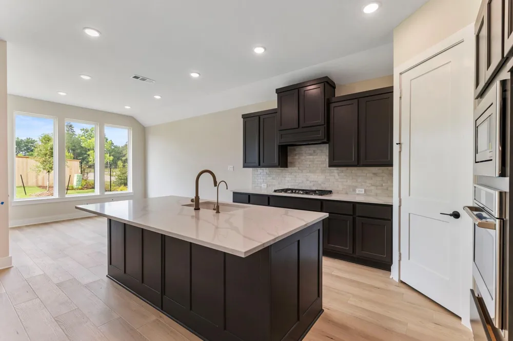 8143 Fenway Heights Dr The Woodlands, TX 77389