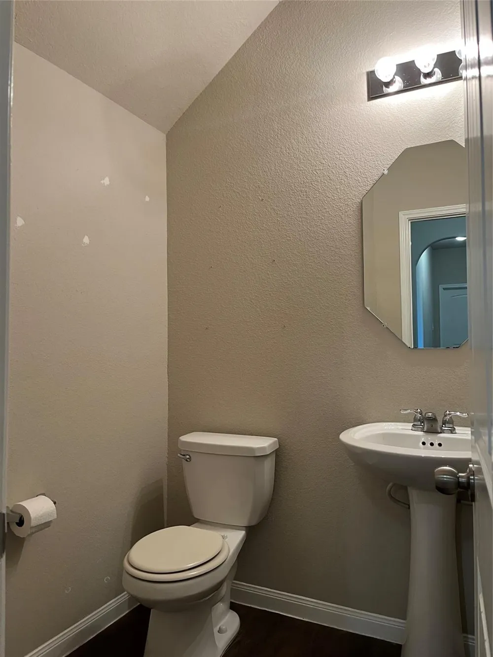 17275 Quiet Song Court Richmond, TX 77407