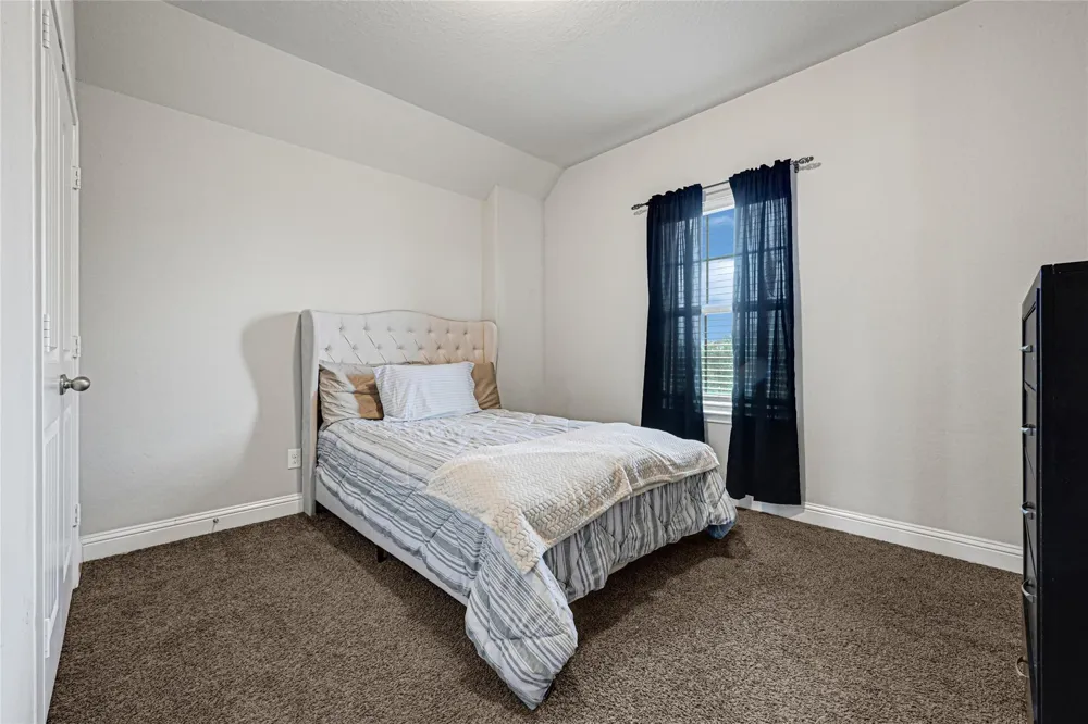 19422 Lake Ridge Drive Manvel, TX 77578