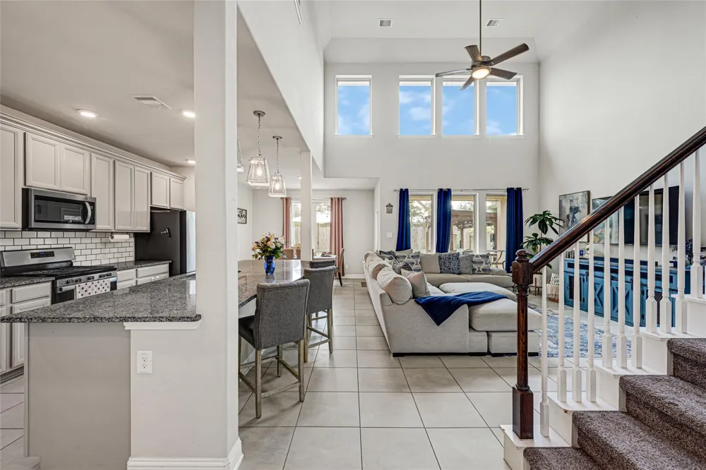 19422 Lake Ridge Drive Manvel, TX 77578