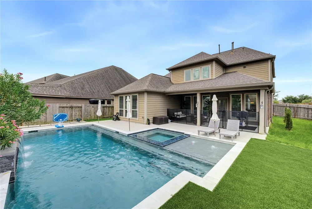 13226 Sage Meadow Lane Pearland, TX 77584
