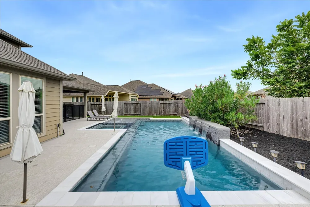 13226 Sage Meadow Lane Pearland, TX 77584