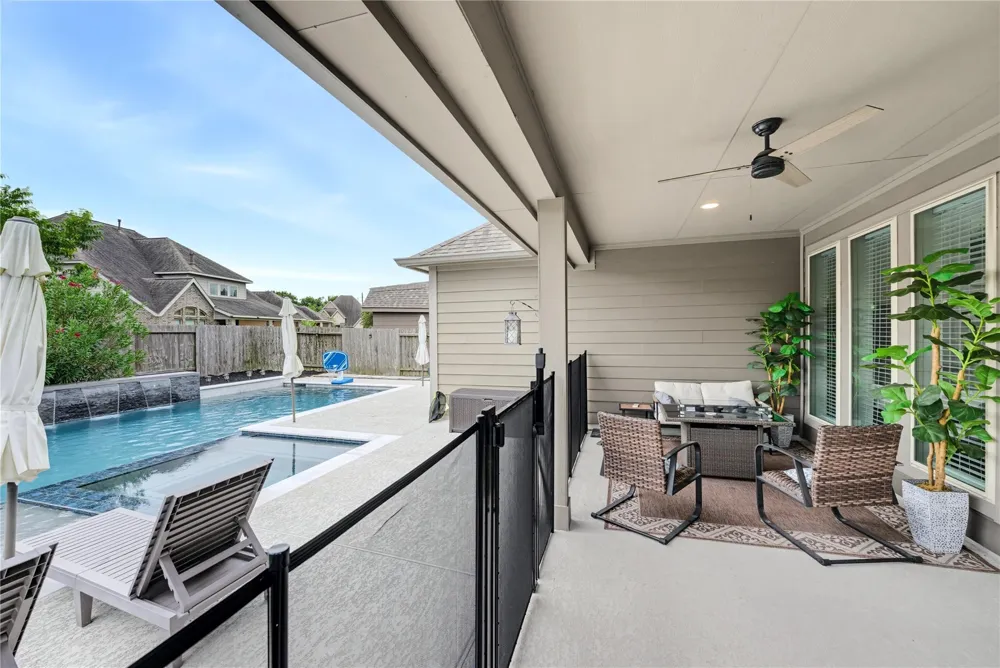 13226 Sage Meadow Lane Pearland, TX 77584