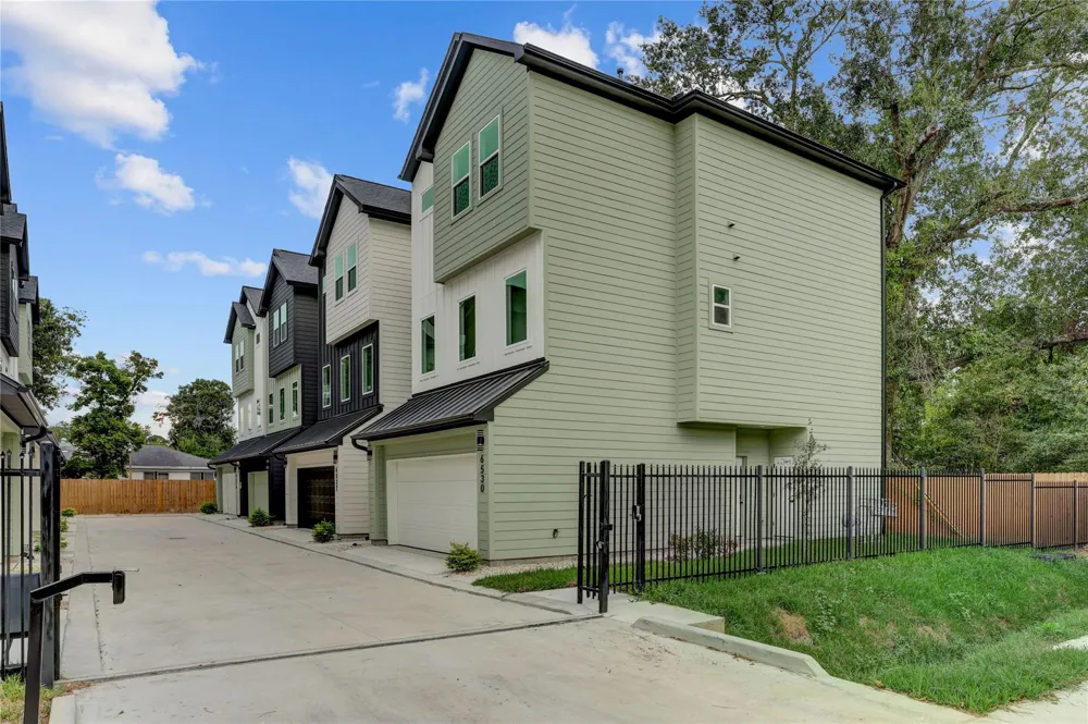 6538 Goldspier Street Houston, TX 77091