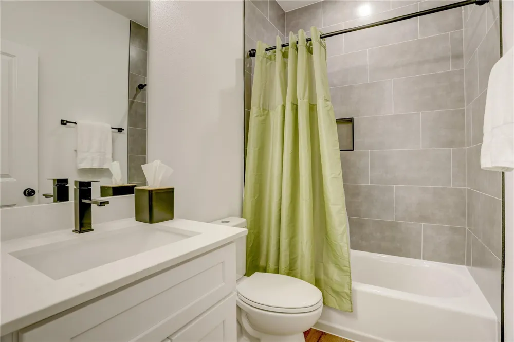 6538 Goldspier Street Houston, TX 77091