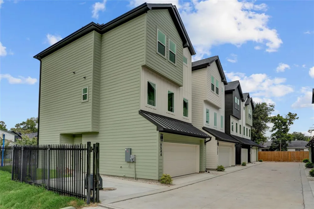 6538 Goldspier Street Houston, TX 77091