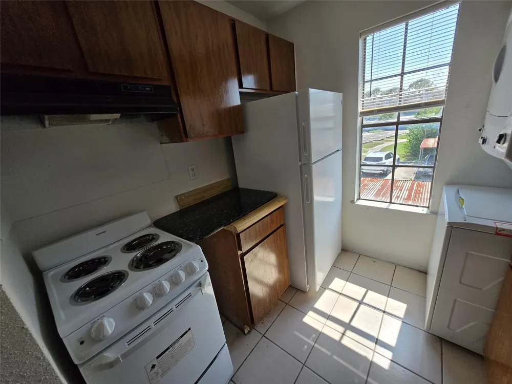 8323 Wilcrest Drive #8004 Houston, TX 77072