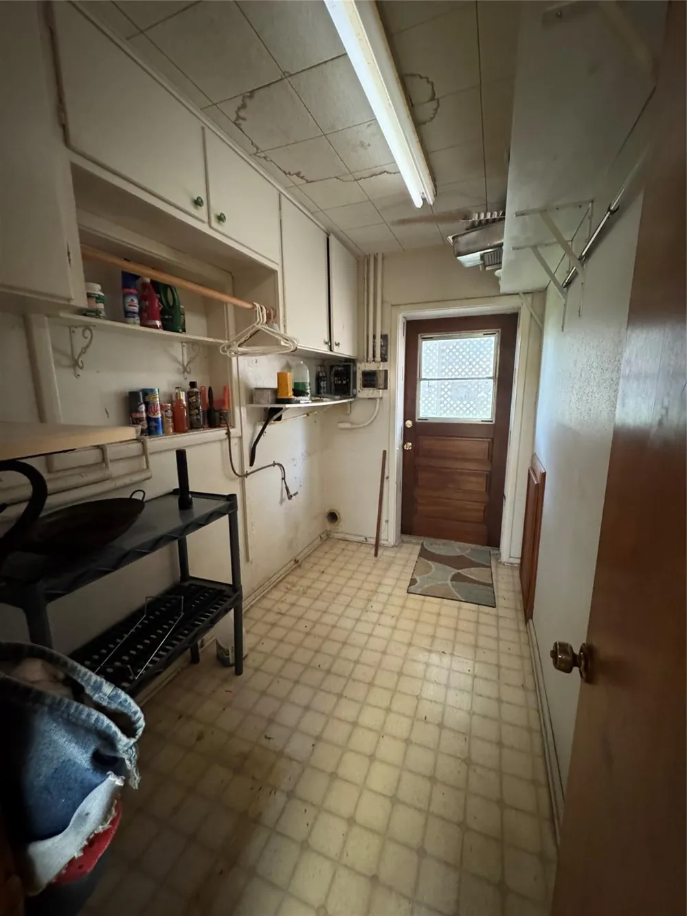 212 E Elizabeth Avenue Palacios, TX 77465