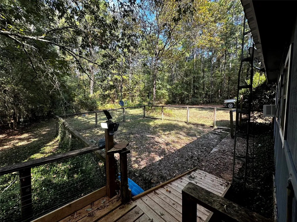 539 Aa Loop Livingston, TX 77351