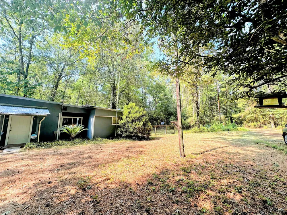 539 Aa Loop Livingston, TX 77351