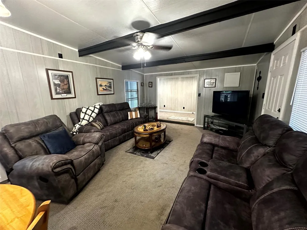 539 Aa Loop Livingston, TX 77351