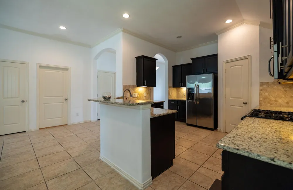 1822 Olive Pine Drive Fresno, TX 77545