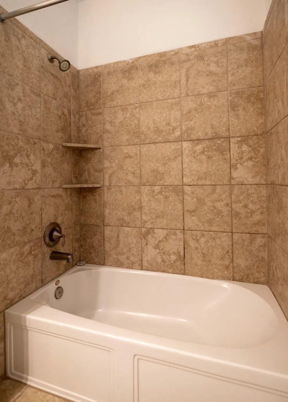 1822 Olive Pine Drive Fresno, TX 77545