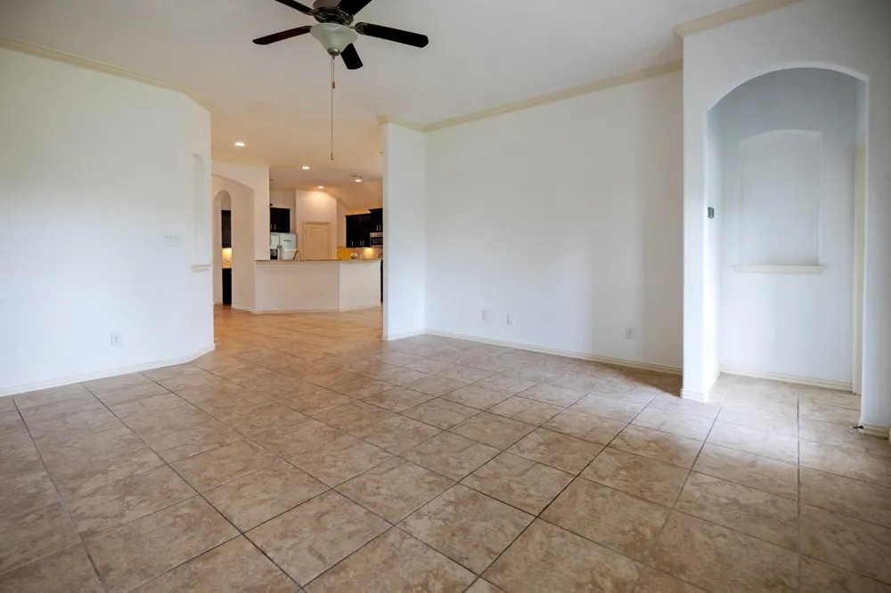 1822 Olive Pine Drive Fresno, TX 77545