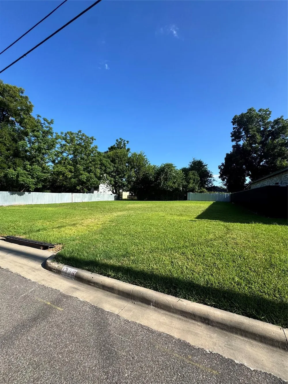 1458 E 33rd Street Houston, TX 77022