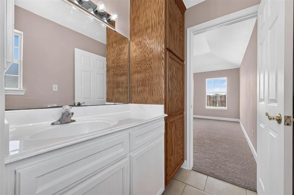 8721 Garrett Street Needville, TX 77461