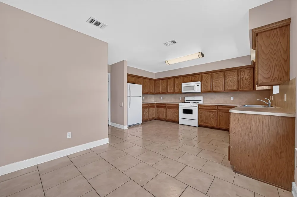 8721 Garrett Street Needville, TX 77461