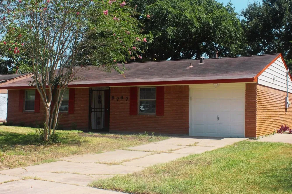 5747 Greencraig Drive Houston, TX 77035