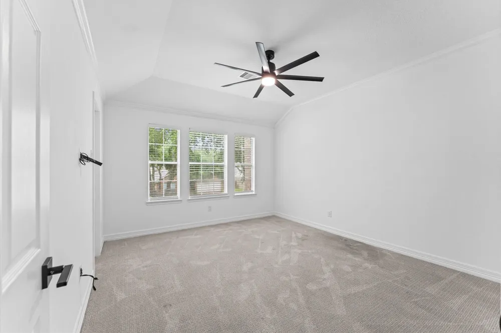 10201 Forest Spring Lane Pearland, TX 77584