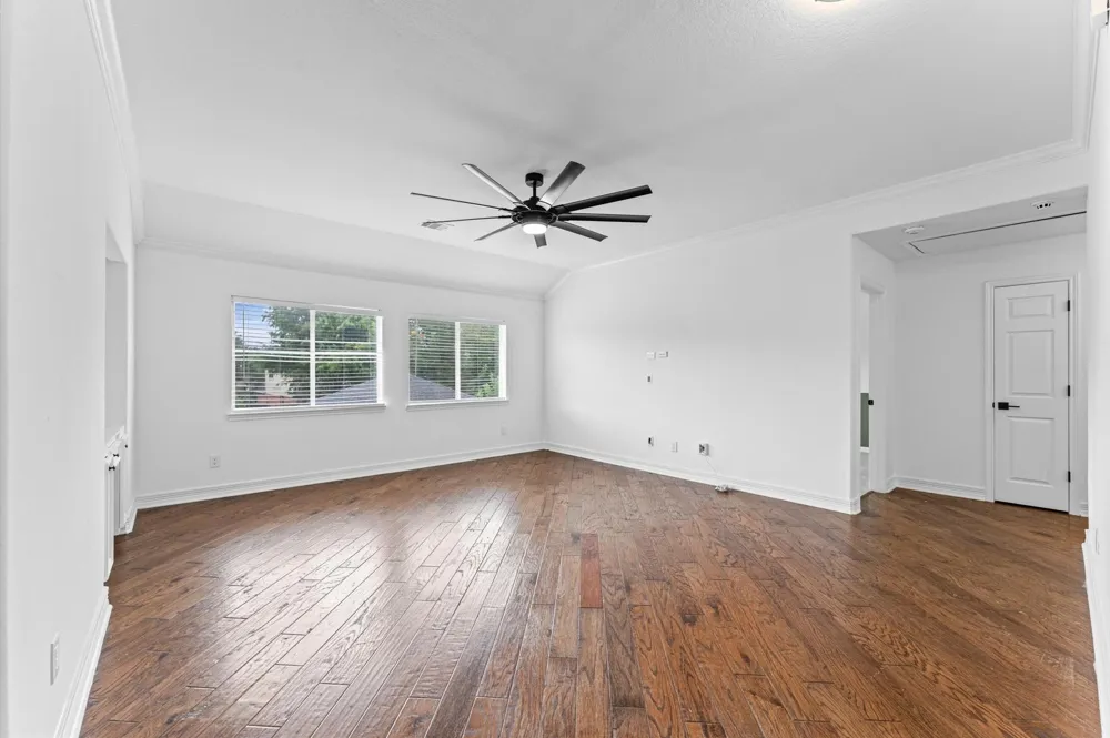 10201 Forest Spring Lane Pearland, TX 77584