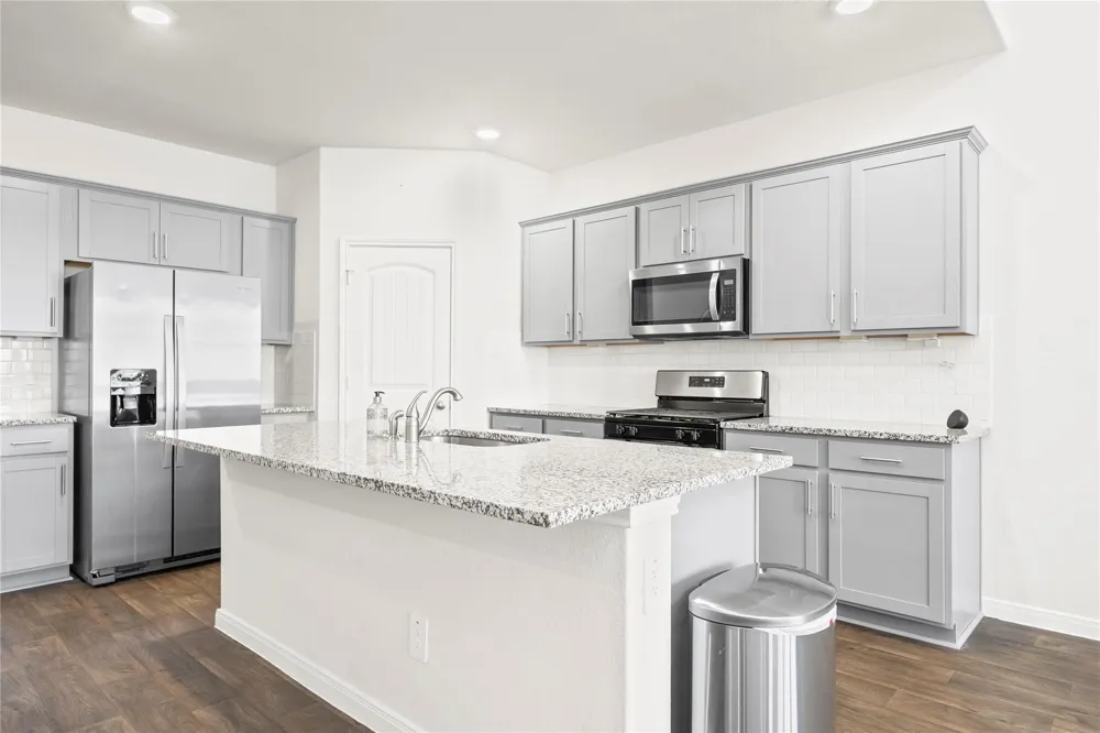 244 Bethpage Drive San Marcos, TX 78666