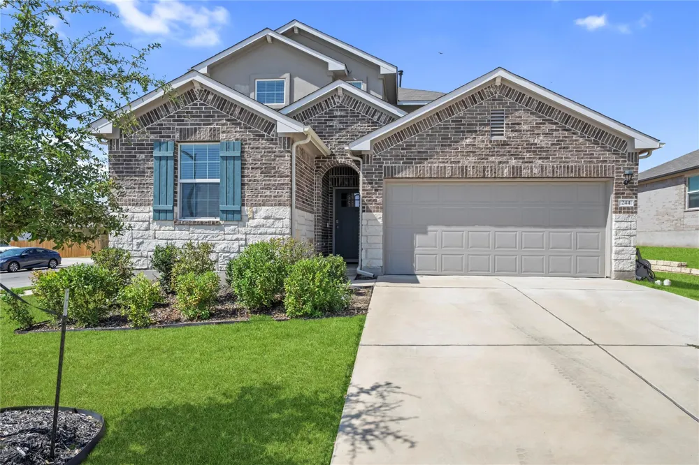 244 Bethpage Drive San Marcos, TX 78666