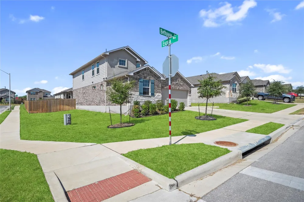 244 Bethpage Drive San Marcos, TX 78666