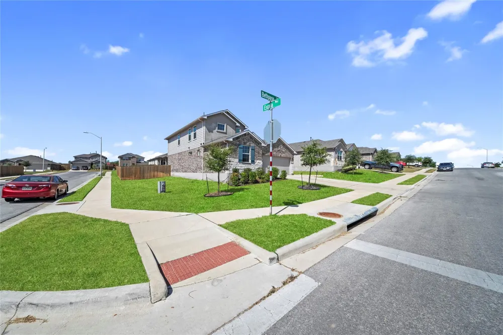 244 Bethpage Drive San Marcos, TX 78666