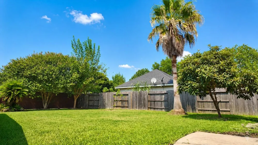 2438 Weatherford Drive Pearland, TX 77584