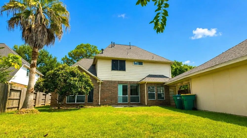 2438 Weatherford Drive Pearland, TX 77584