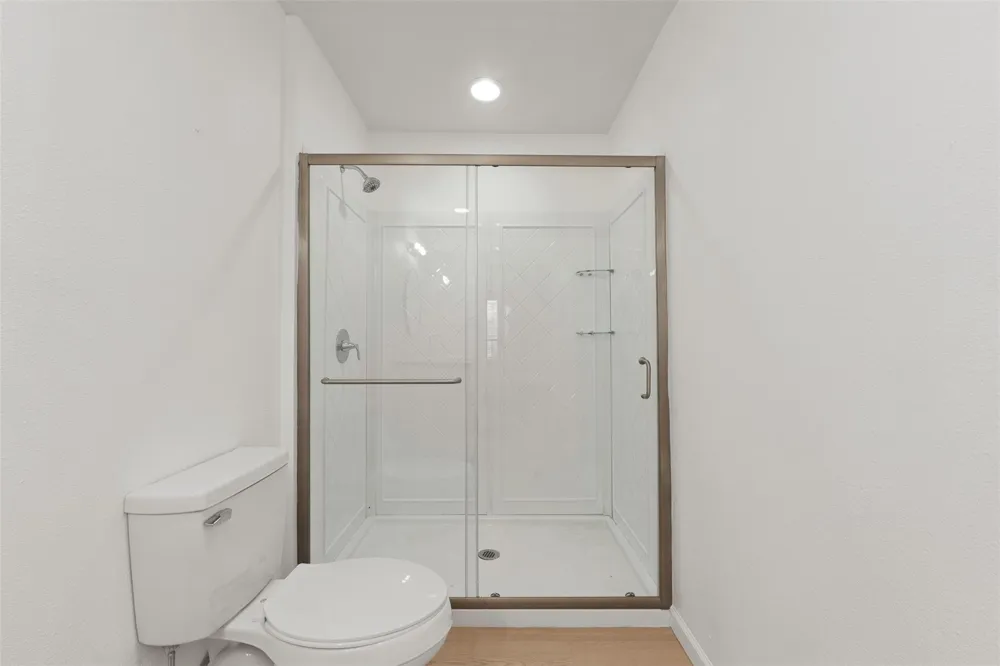 131 High Crest Drive Point Blank, TX 77364