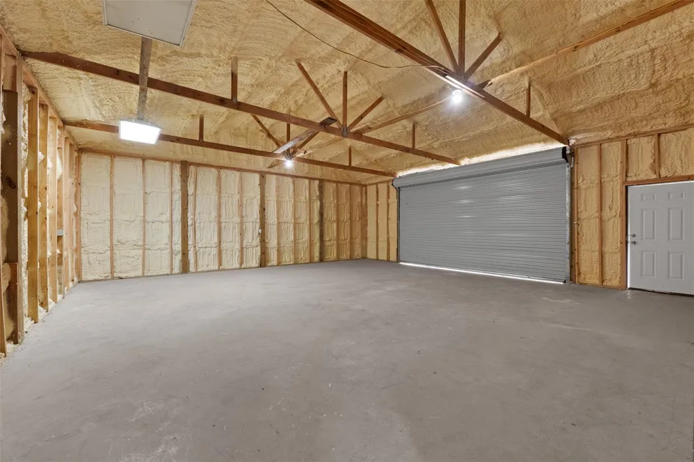 131 High Crest Drive Point Blank, TX 77364