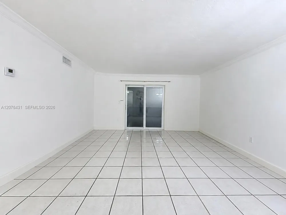 2441 NW 13th St #67 Miami, FL 33125