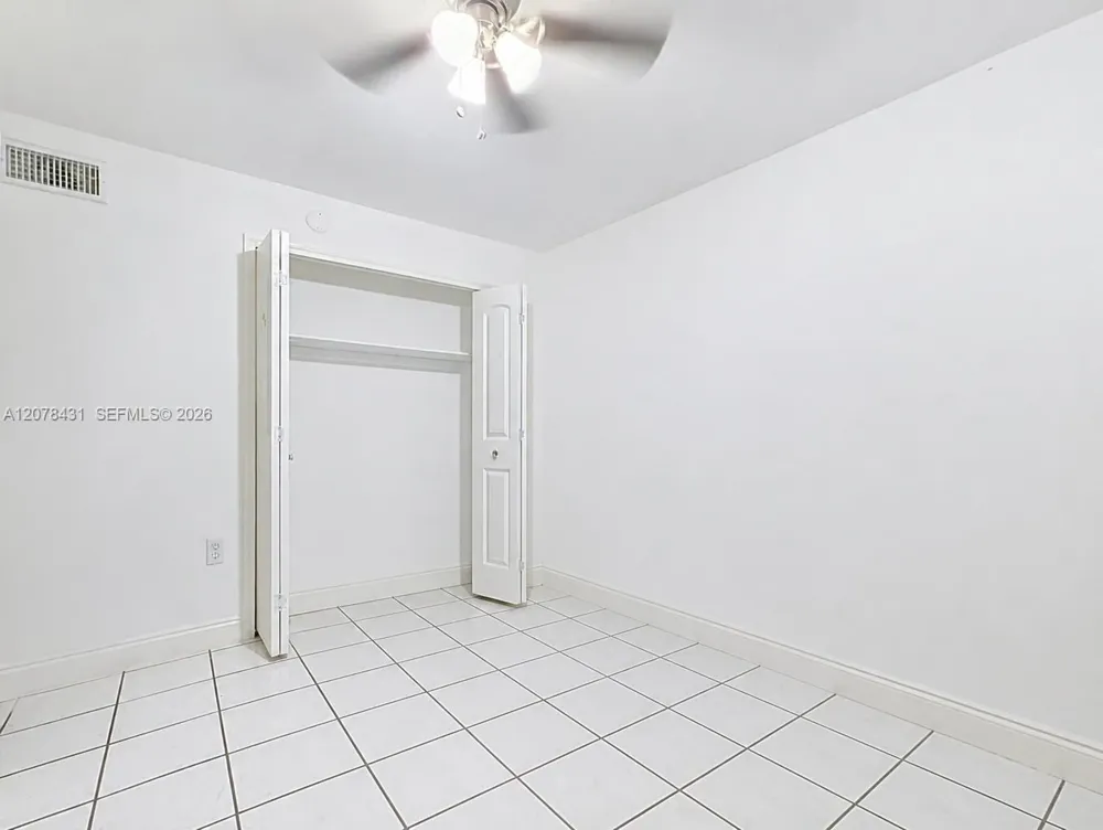 2441 NW 13th St #67 Miami, FL 33125