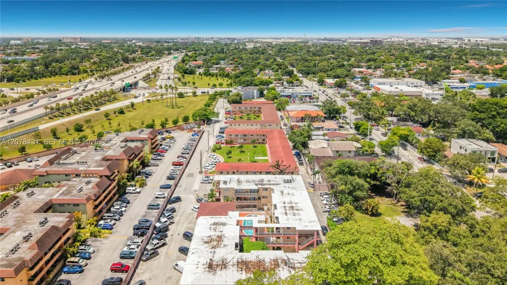 2441 NW 13th St #67 Miami, FL 33125
