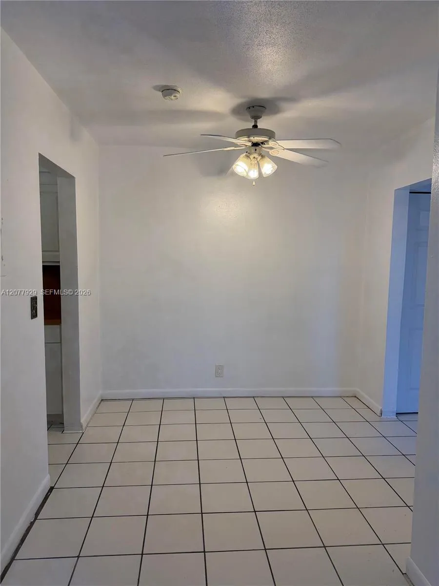 7811 Johnson St #1E Pembroke Pines, FL 33024