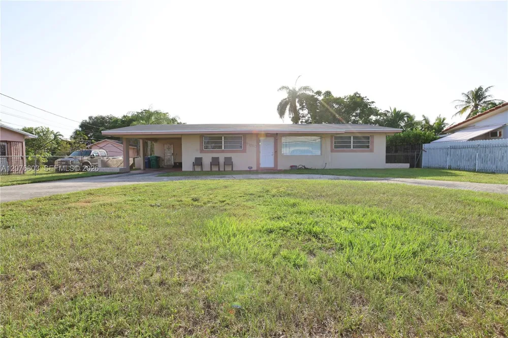 17530 NW 27th Ct Miami Gardens, FL 33056