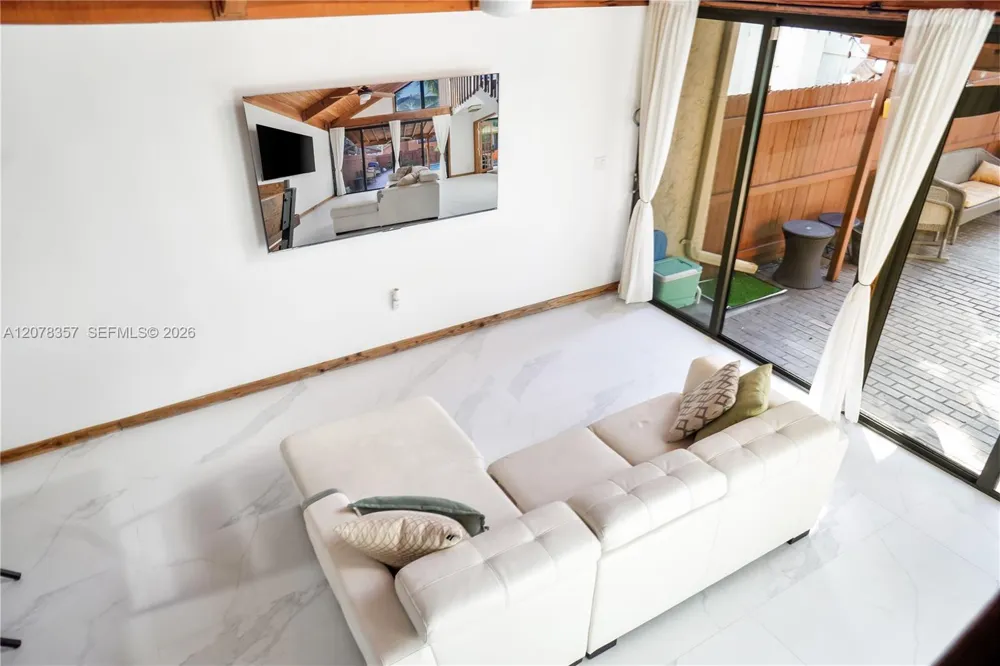 6191 NW 31st Way #- Fort Lauderdale, FL 33309